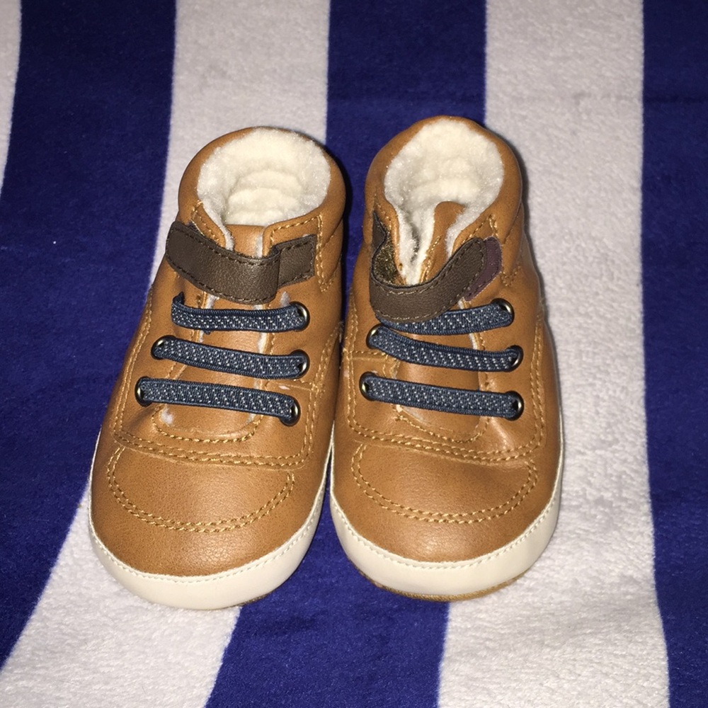 Old Navy infant shoes